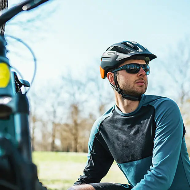 Cairn Prism XTR II Mat Black Lilac | Leichter Fahrradhelm für MTB & City Cairn