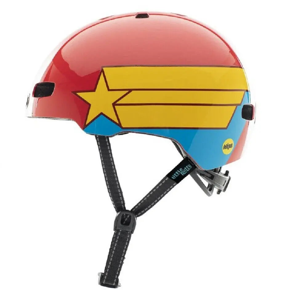 Nutcase Little Nutty MIPS – Kinderhelm Gloss, Supa Dupa mit Magnetverschluss und MIPS-Technologie.